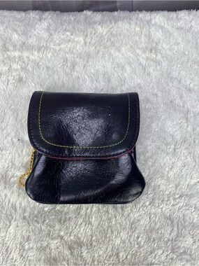 Black Women's Leather wallet with Color Stitching